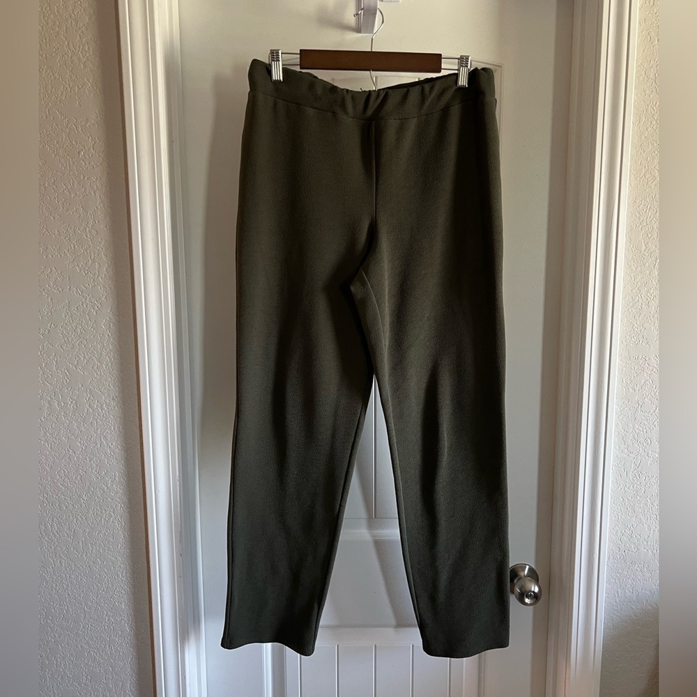 Melissa Paige Textured Pull-On Pants